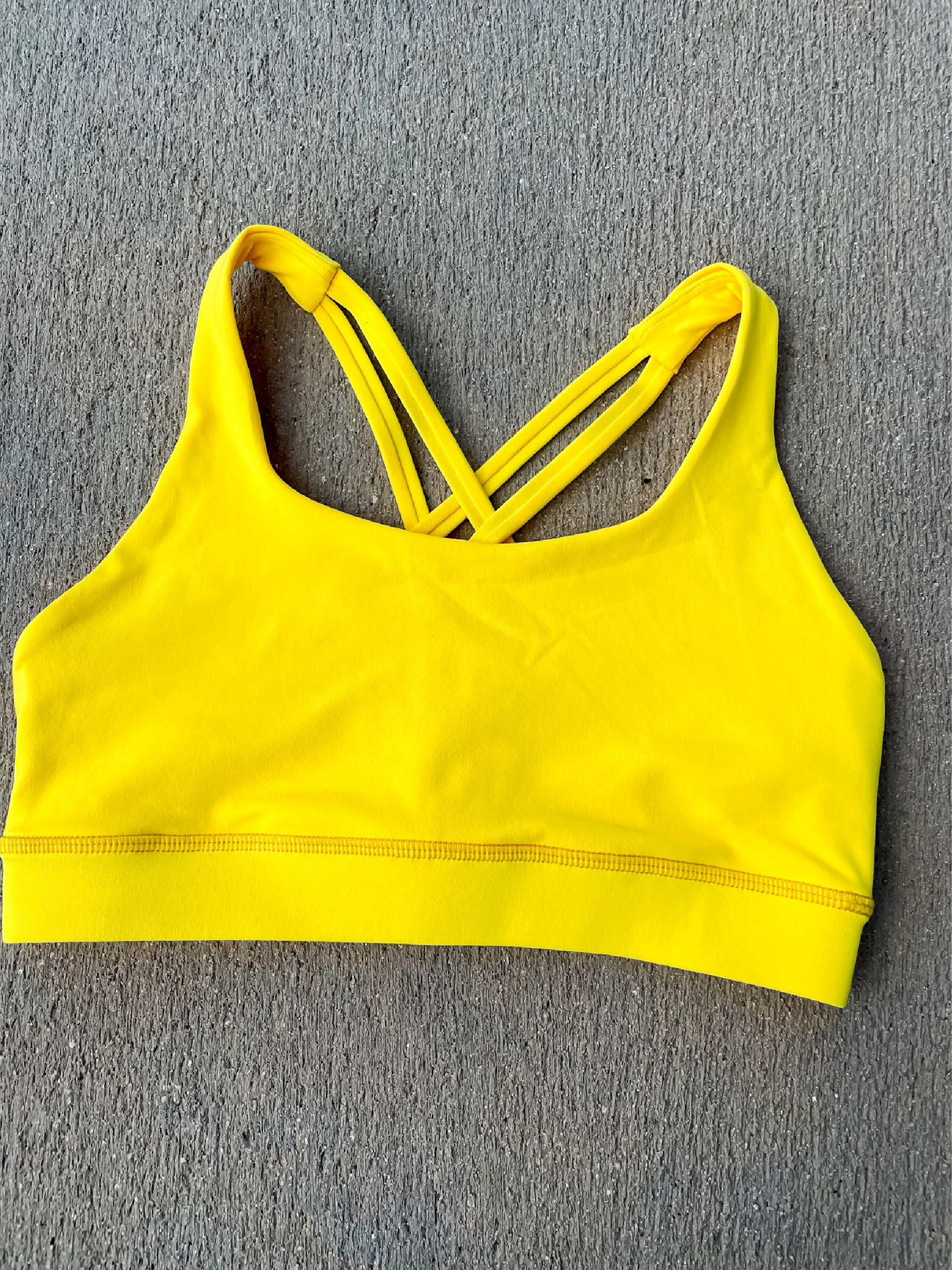 NWT GapFit Strappy Neon Yellow Sports Bra Breathable Wicking Low